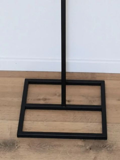Rack Metal Ayaklı Dekoratif Elbise Askılığı